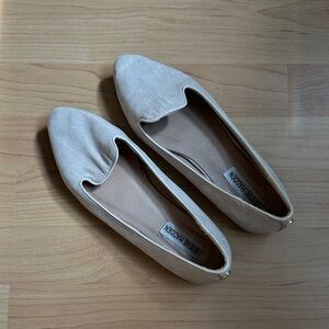 Steve Madden Women's Beige Flats